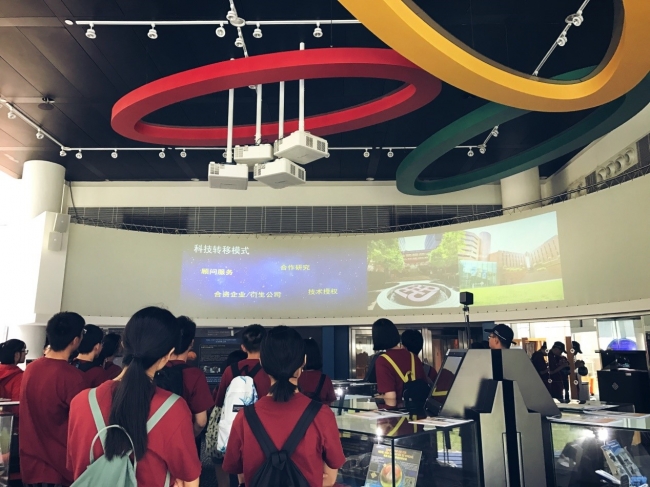 台湾av
